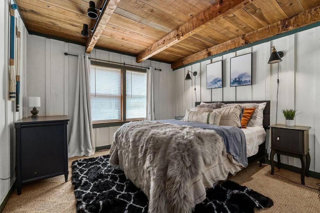 Rustic Cabin, Dock, Firepit, Kayaks & Games Winchester Exterior foto