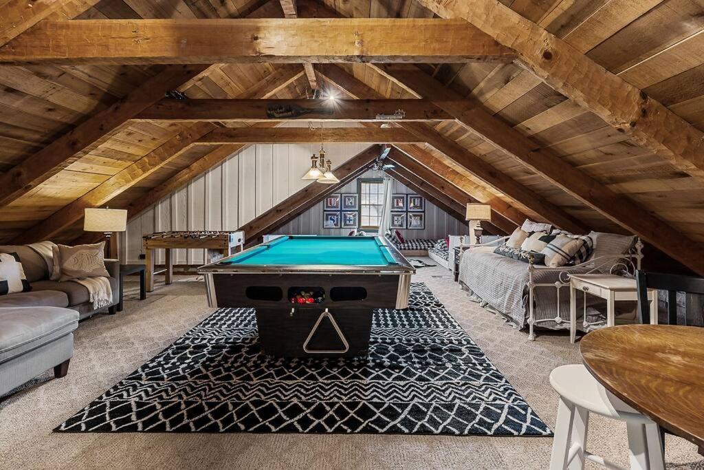 Rustic Cabin, Dock, Firepit, Kayaks & Games Winchester Exterior foto